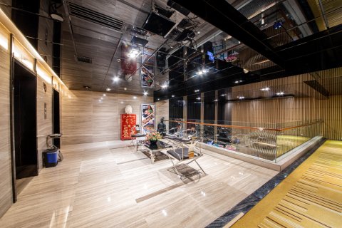 秦唐一号酒店(西安钟鼓楼回民街店)