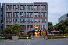 柏纳酒店(南京徐庄地铁站软件园店)