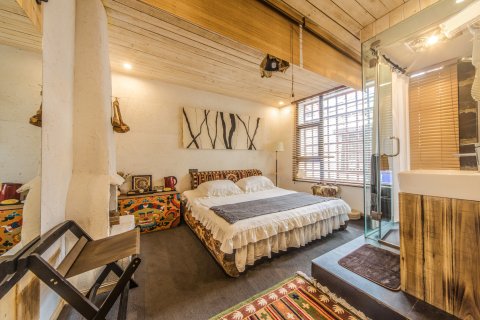 塔玉诺布康萨藏式生活民宿(大昭寺店)