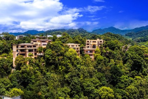 龙门南昆山石河奇观度假山庄