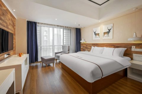 长沙·美优SERVICE APAERMENT酒店(五一广场IFS国金中心店)