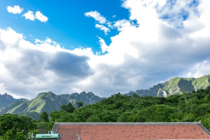 渤朢山舍民宿(怀黄路分店)