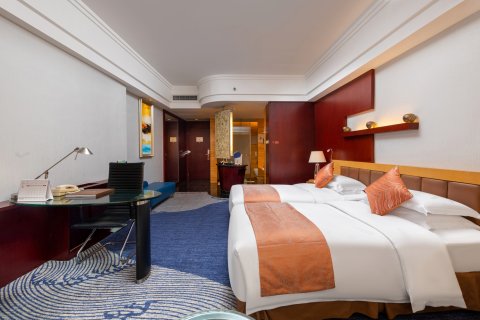 珠海来魅力假日酒店(拱北口岸高铁站店)