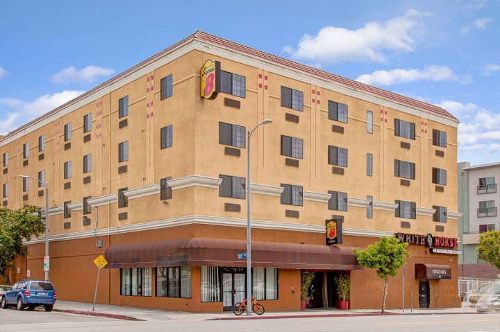 好莱坞速8酒店(Super 8 by Wyndham Hollywood/LA Area)