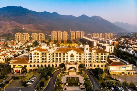 阳山碧桂园凤悦凤凰酒店