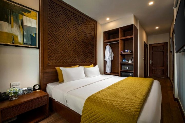 河内湖边尊贵酒店(Hanoi Lakeside Premium Hotel & Travel)