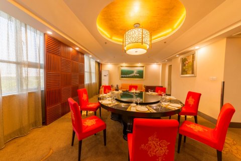 漳州华商酒店(厦大嘉庚店)