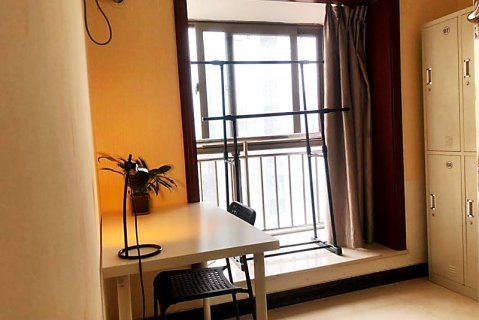 尚俭太空舱公寓(西安小寨省体店)