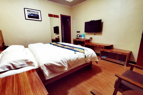 香格里拉蓝田青年文创旅宿(独克宗古城店)