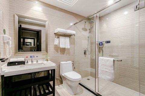 凯盛美季酒店(宜昌cbd购物中心解放路步行街店)