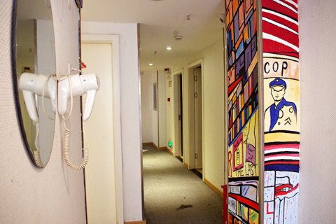 果果酒店(贵阳喷水池店)