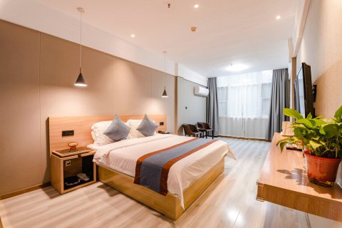 中州商务酒店(新野店)