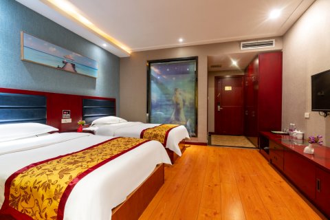 大方四月天假日酒店