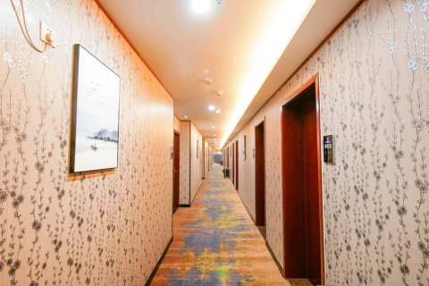 南阳鼎泰商务酒店