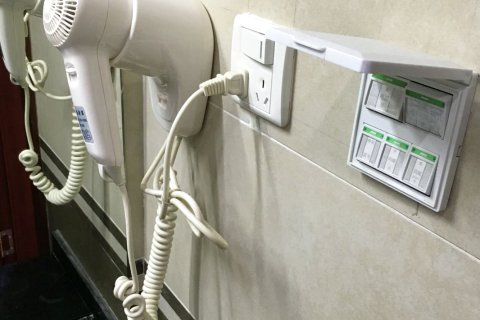 洱源九台源通酒店