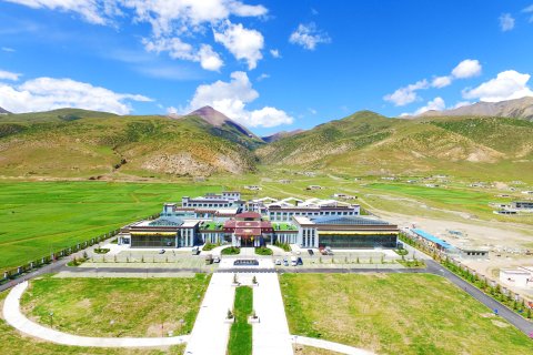 富民康玛温泉酒店