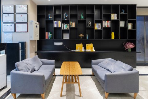 希岸酒店(南昌八一广场地铁站店)