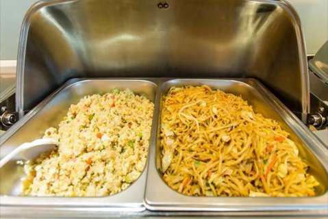 云境酒店(平南中心购物广场县政府店)