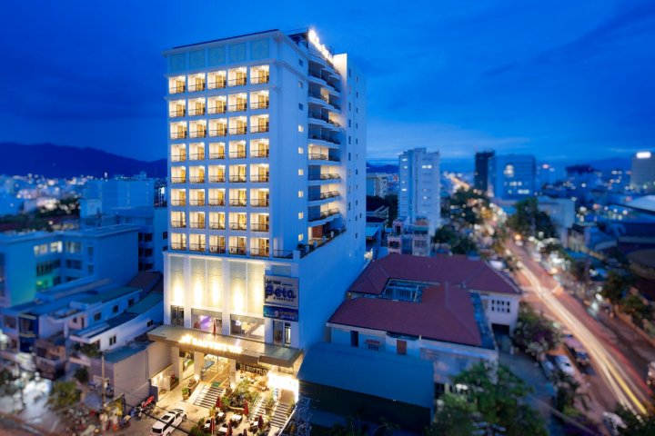 萨越南酒店(SAO VIET NHA TRANG HOTEL)