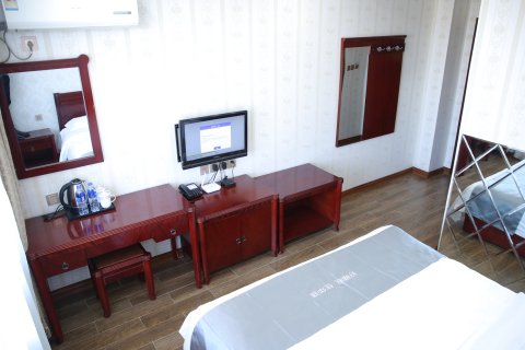 华驿酒店(卢龙万豪店)