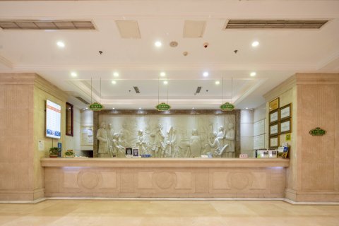 维也纳酒店(重庆东站长生桥地铁站店)