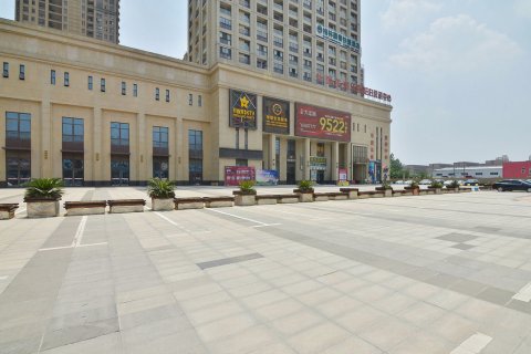 尚客优酒店(肥东裕溪路龙塘高速口店)