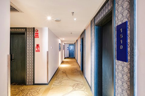 罗平融庭假日酒店