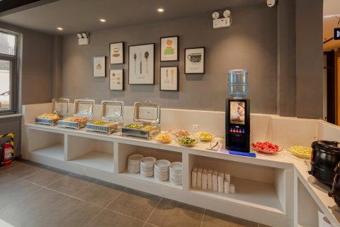 悦诺净里酒店(郑州新郑国际机场店)