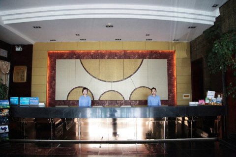 元园酒店(西昌市中心龙眼公园店)