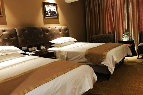 江安天外天大酒店