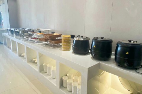 万家臻选酒店(长途汽车站店)