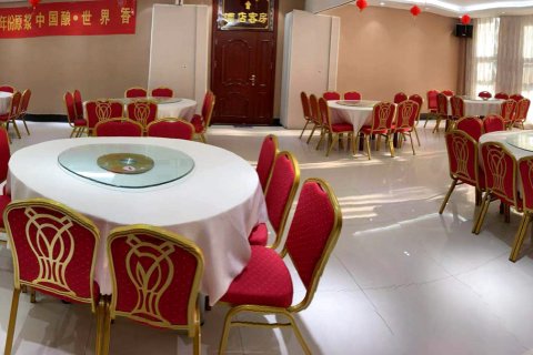 房县驰安世纪大酒店