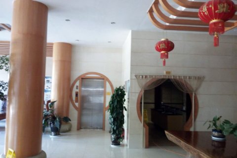 石屏云梯酒店(西山路西门农贸市场店)