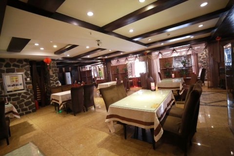 克拉玛依君悦百合主题酒店