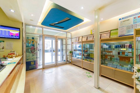 7天酒店(兰州南关十字省政府地铁站店)