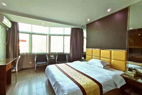 长汀8天酒店(济川门店)