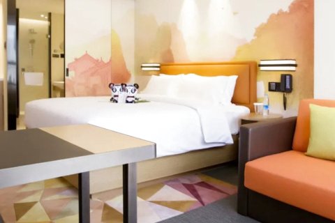 桂林临桂希尔顿欢朋酒店