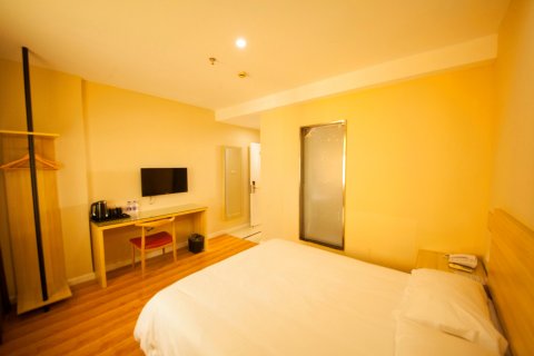 锐思特酒店(乐清虹桥汽车站店)