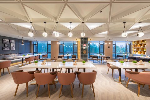 济南趵突泉亚朵S酒店