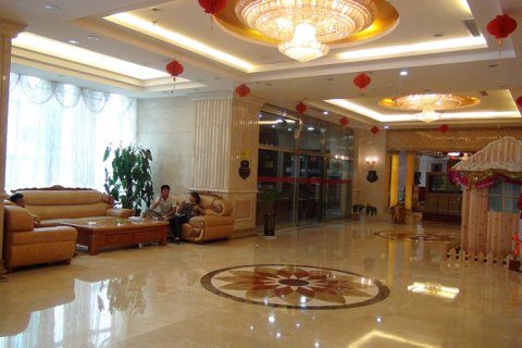 华豫国际酒店(和田夜市店)