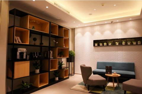 如家睿柏·云酒店(十堰车站路店)