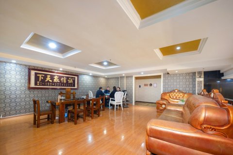 宝利莱酒店(昆明长水国际机场店)