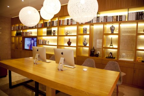 平阳南融全际酒店