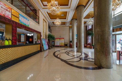 确山金龙大酒店