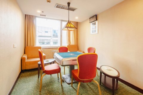 桂林漓江大瀑布饭店(象鼻山两江四湖店)