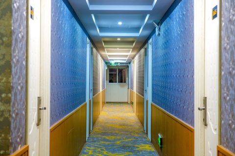 橘子臻品酒店(临海鹿城店)