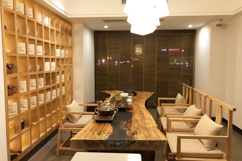 张家界云溪禅意酒店(火车站天门山索道店)