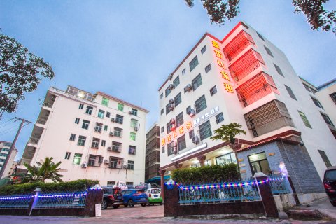 三亚盖茨比客栈(大东海城郊法院店)