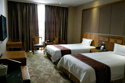 文汇酒店(茂名高铁站华侨城购物广场店)