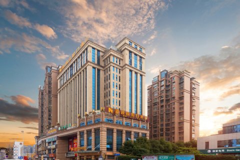 大邑新视窗假日酒店